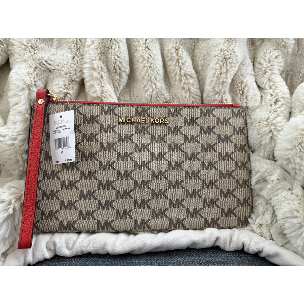 MICHAEL KORS JET SET TRAVEL LARGE TOP ZIP WRISTLET CLUTCH Natural Print